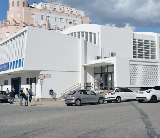 Mercado de Santiago reabre com novo rosto